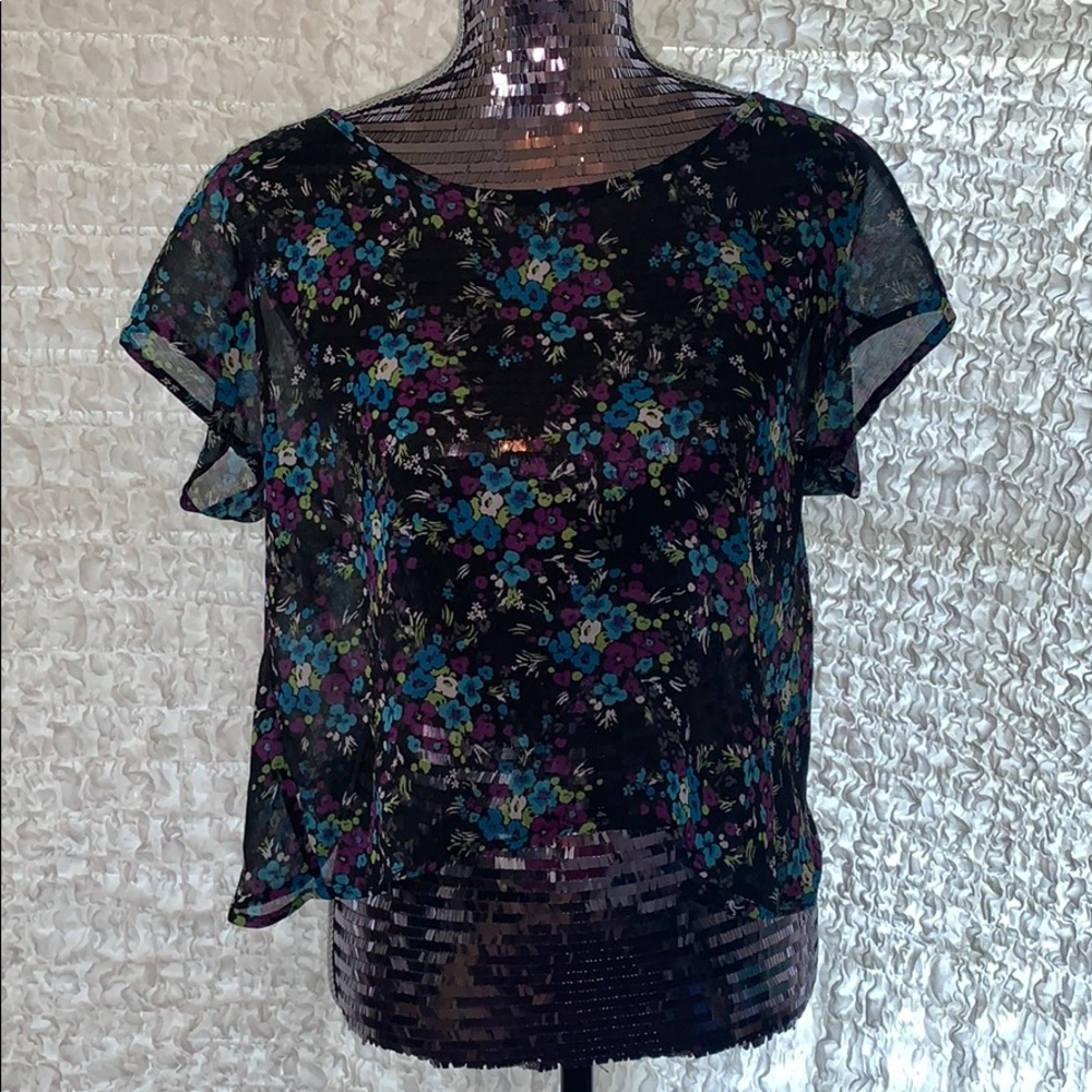 Xhilaration top
